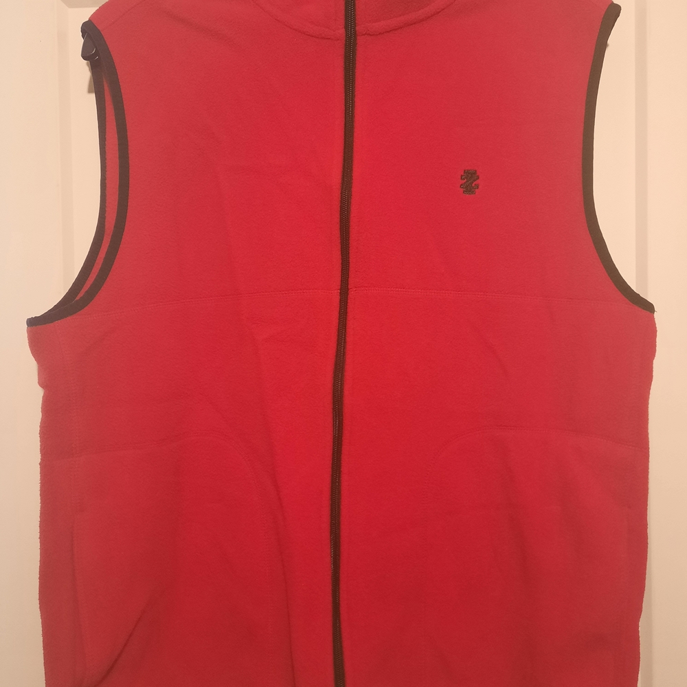 Izod Red Vest with Black Accents Mens Sz Med